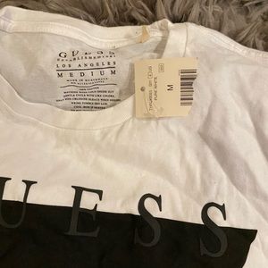 new guess t shirt